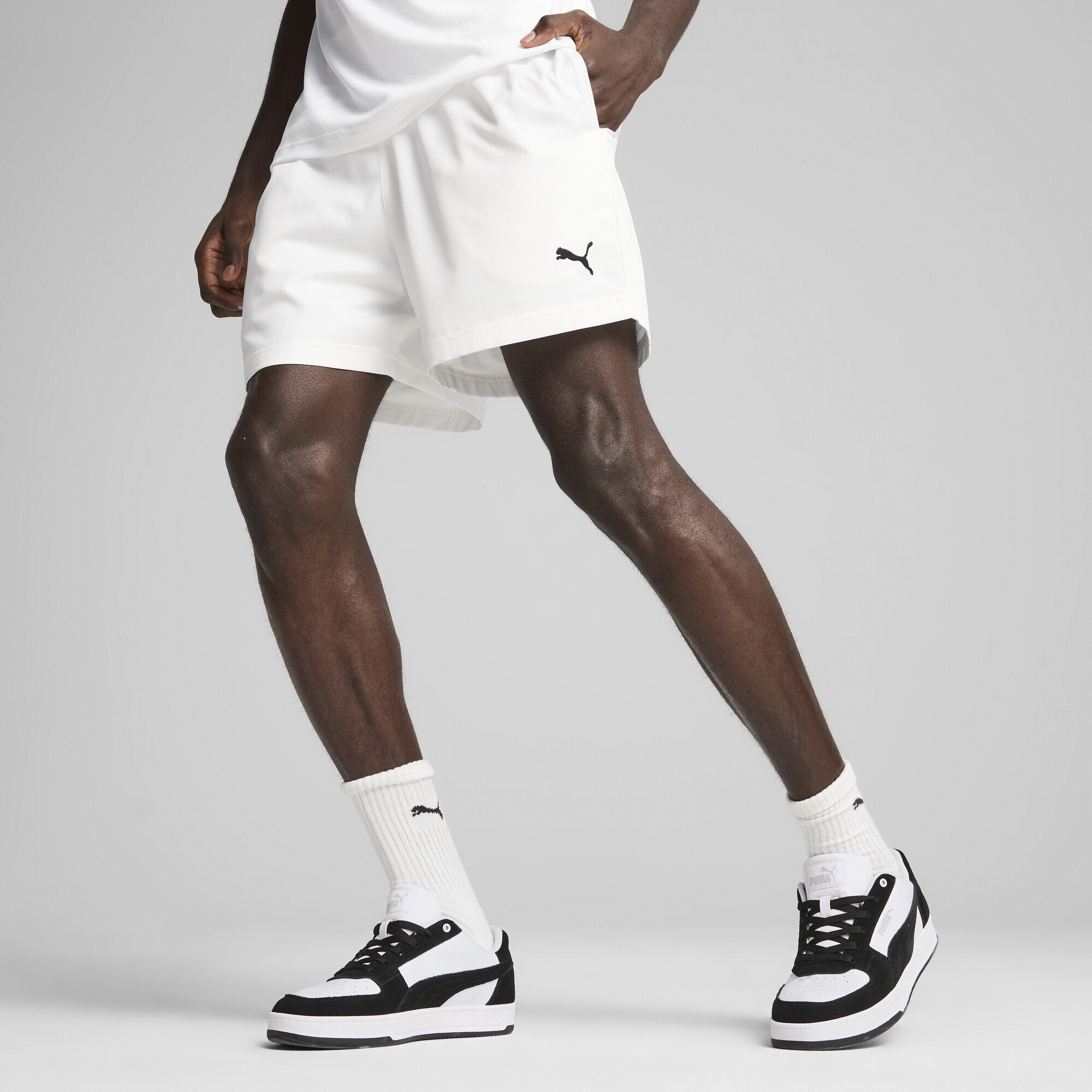 ESS Woven Shorts 5