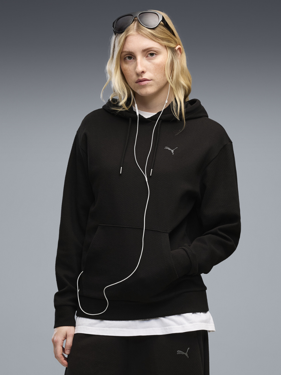 W ESS ELEVATED Standard Hoodie