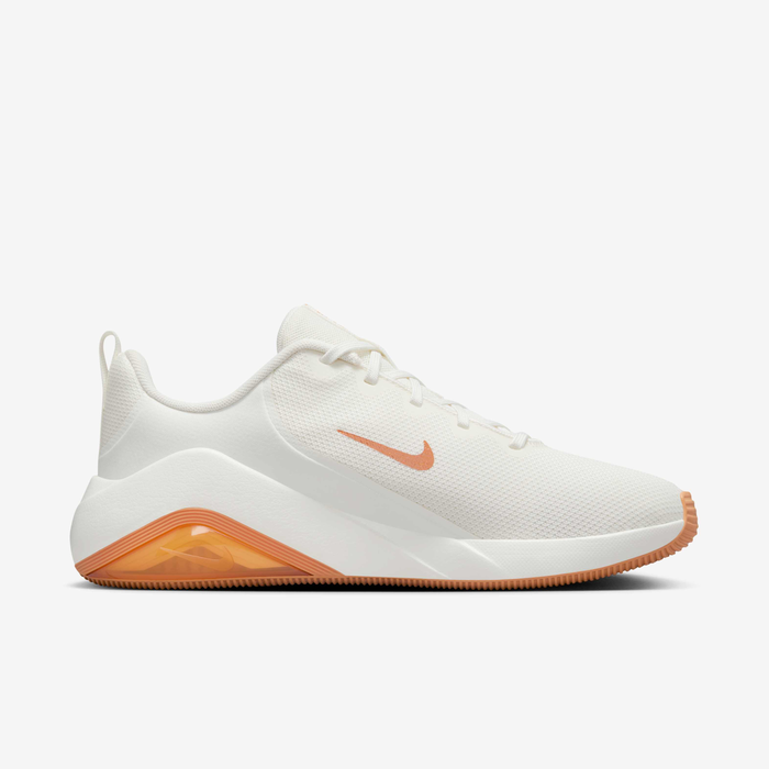 Nike Bella 7