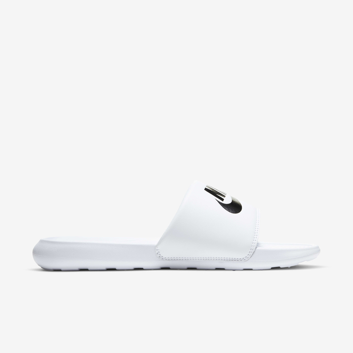 Nike Victori One