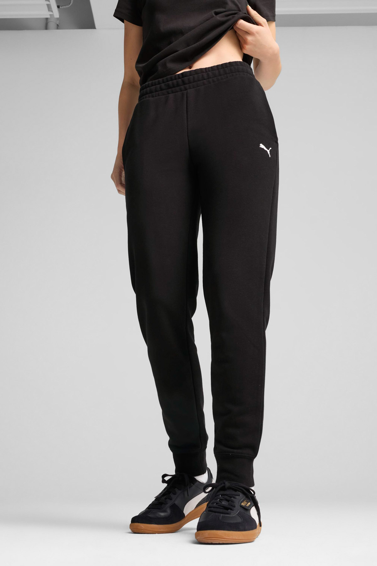 5M,ESS Puma Logo Sweatpants,SIYAH