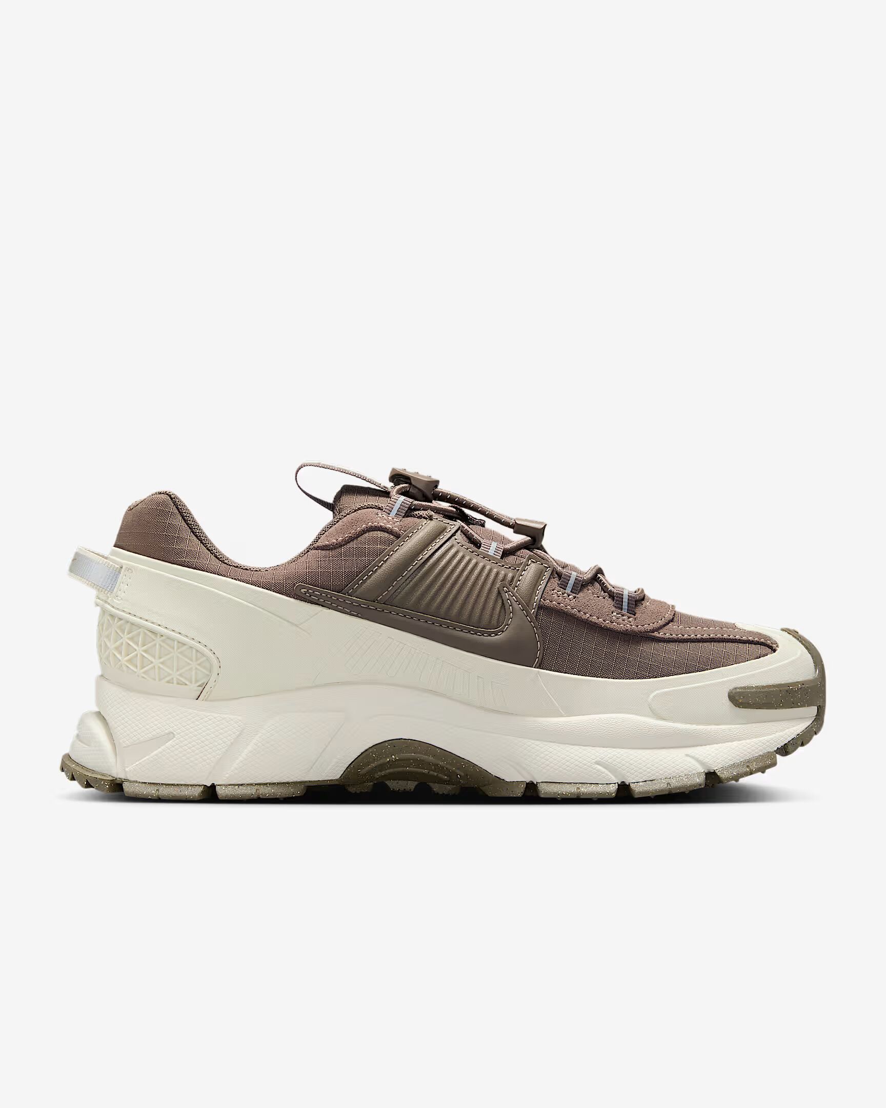 W NIKE ZOOM VOMERO ROAM
